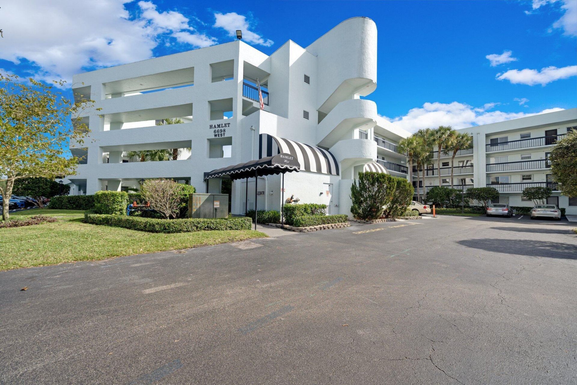 6698 10th Avenue N, Unit 327, Lake Worth, FL 33467 Photo