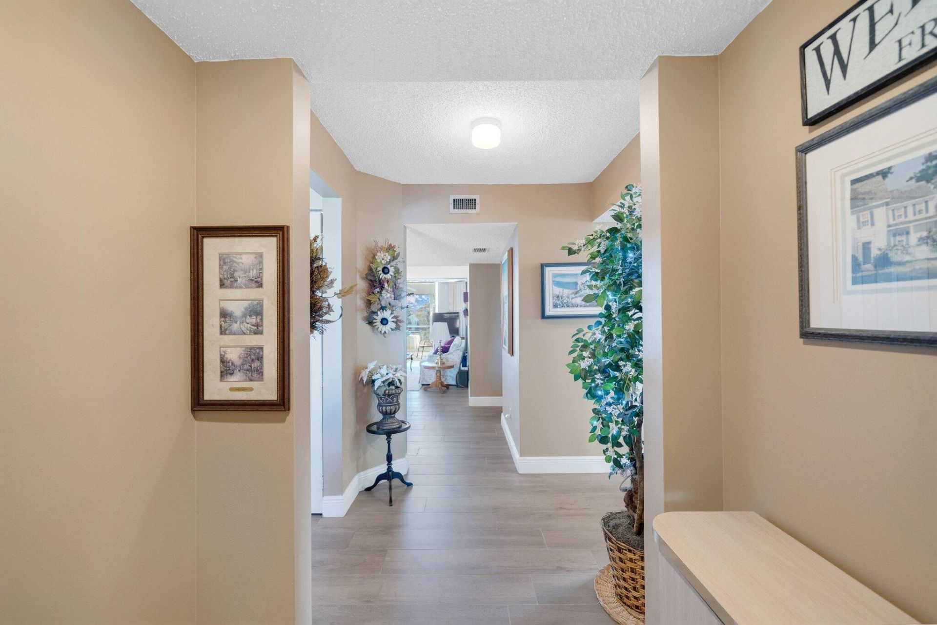 6698 10th Avenue N, Unit 327, Lake Worth, FL 33467 Photo