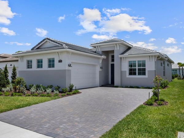8225 SW Valsovano Way, Port St. Lucie, FL 34987