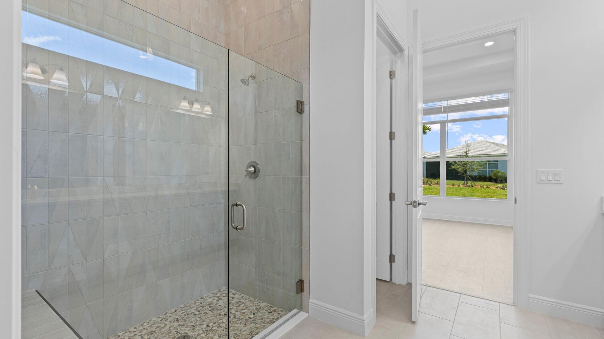 8225 SW Valsovano Way, Port Saint Lucie, FL 34987 Photo