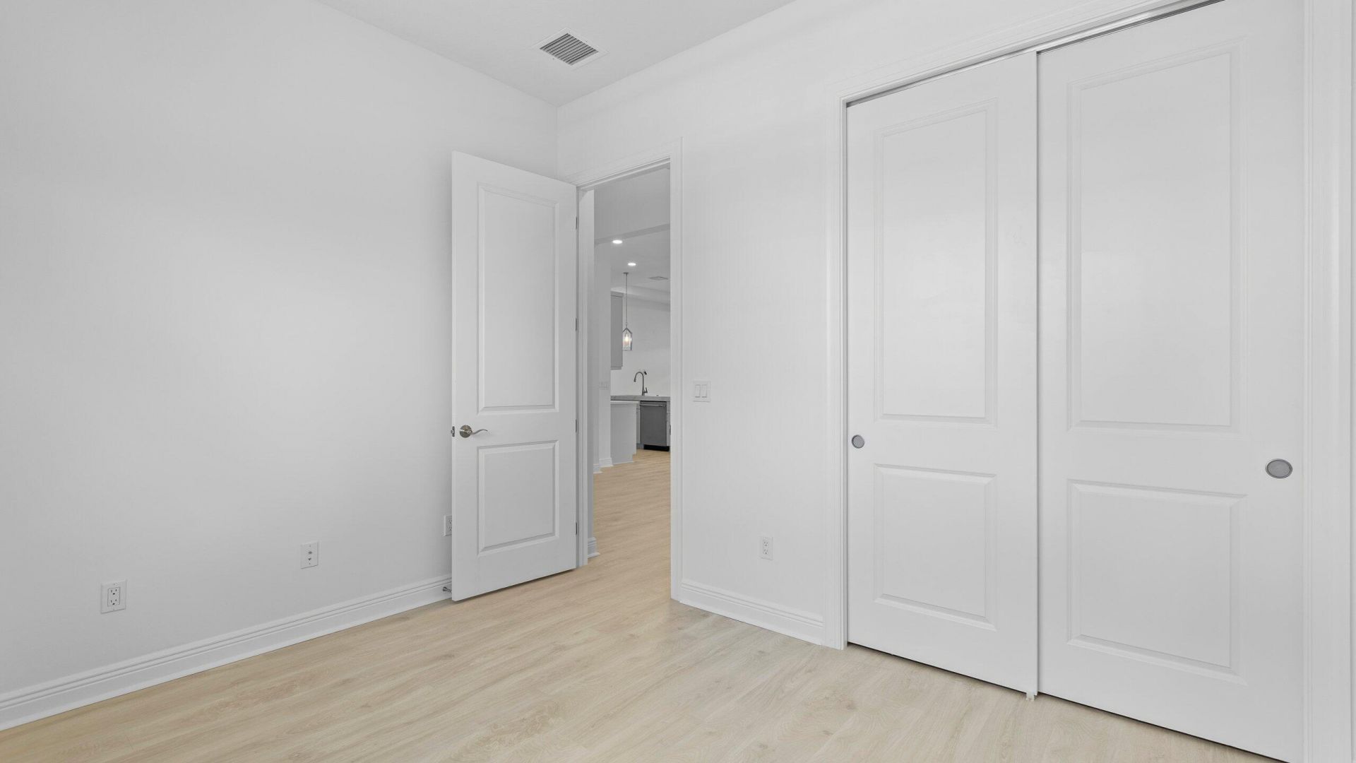 8225 SW Valsovano Way, Port Saint Lucie, FL 34987 Photo