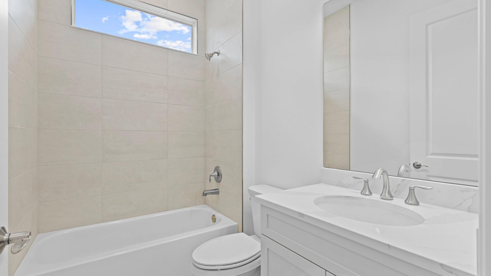 8225 SW Valsovano Way, Port Saint Lucie, FL 34987 Photo