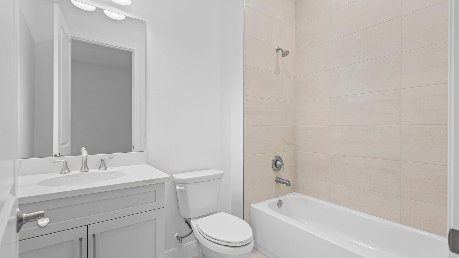 8225 SW Valsovano Way, Port Saint Lucie, FL 34987 Photo