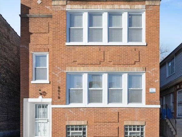 8018 S Harvard Avenue , Chicago, IL 60620