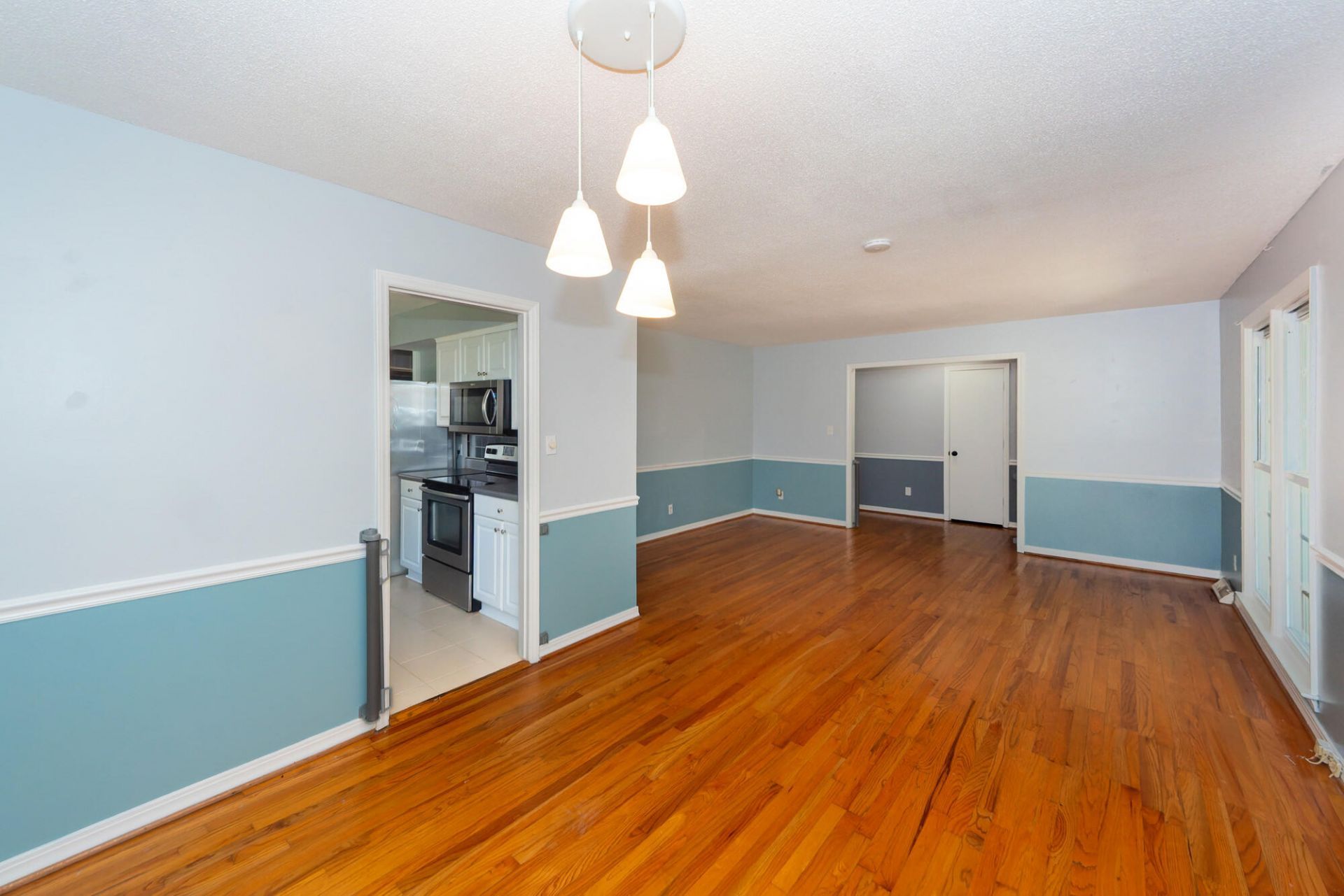 109 Runnymede Lane Photo 11