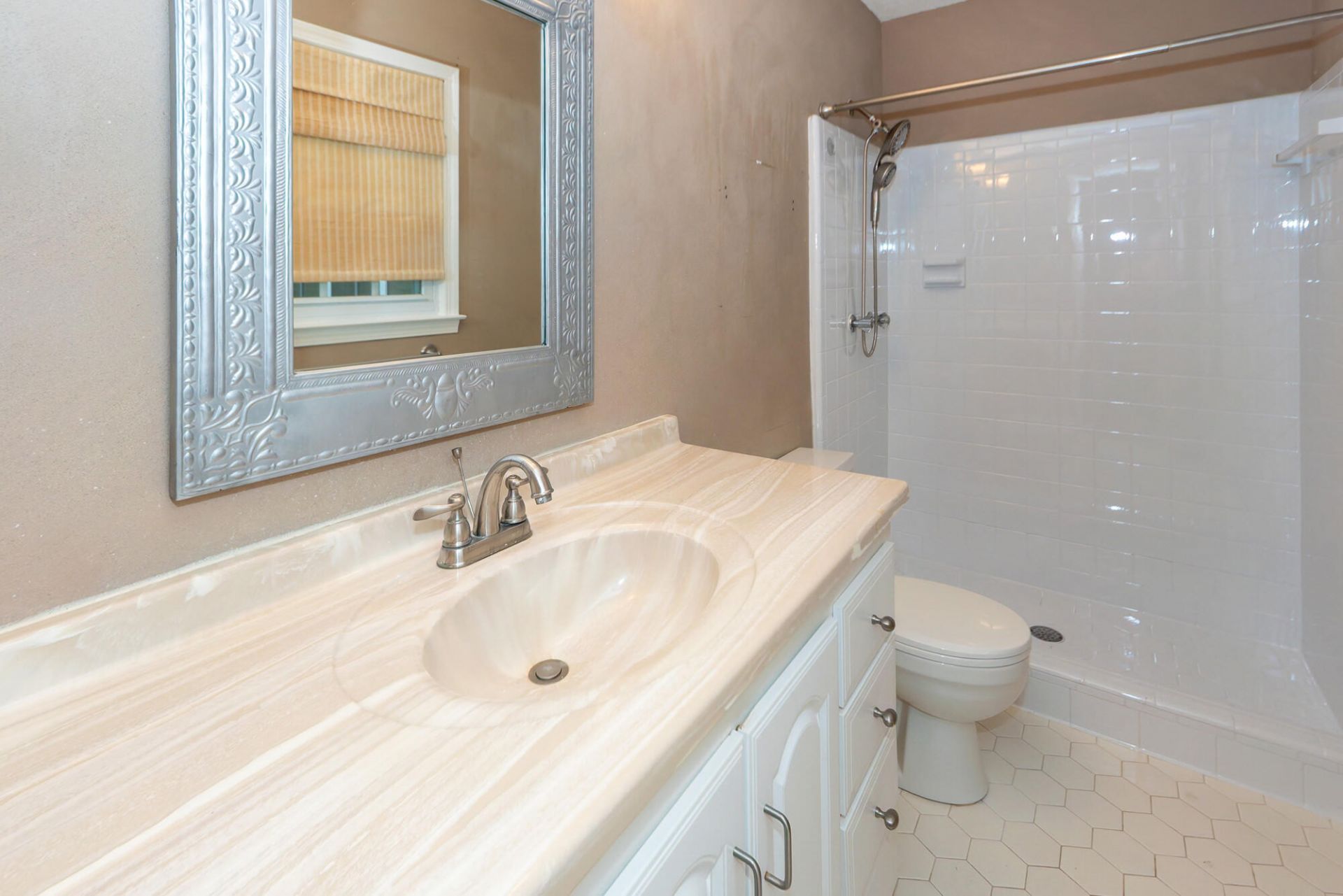 109 Runnymede Lane Photo 25