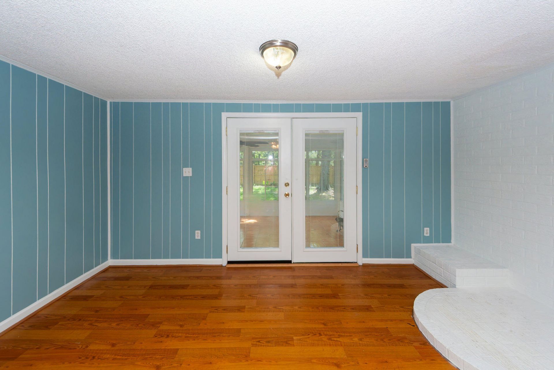 109 Runnymede Lane Photo 34