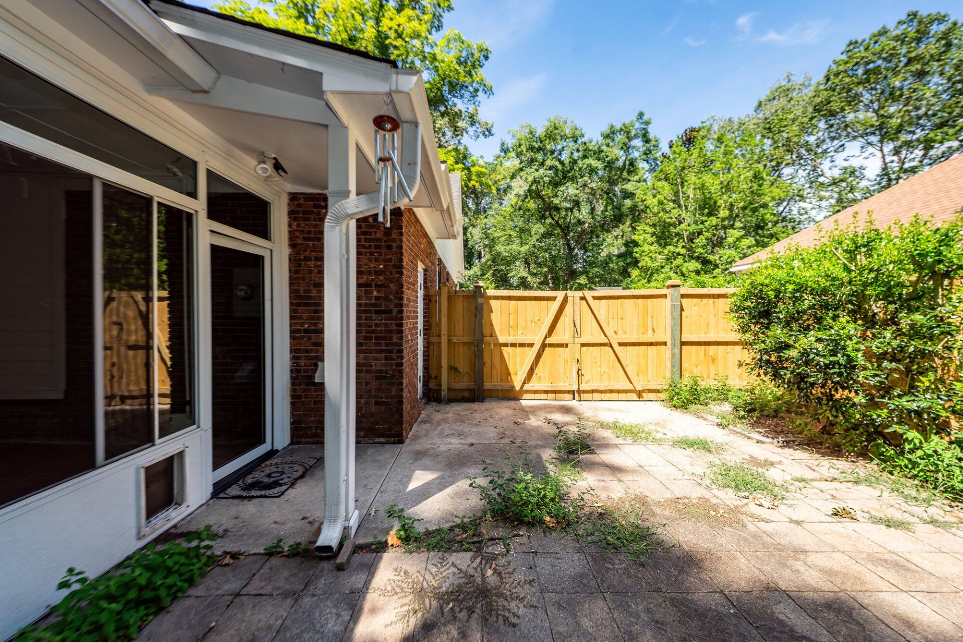 109 Runnymede Lane Photo 47