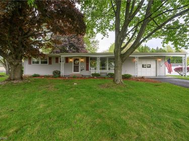 324 Lynn Circle NW, Canton, OH 44708