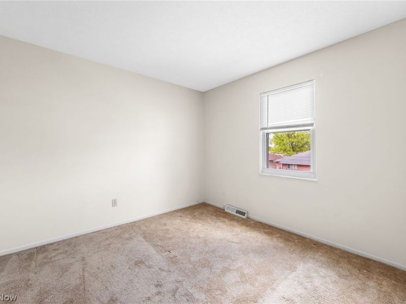 9020 Memphis Avenue, Brooklyn, OH 44144 Photo 12