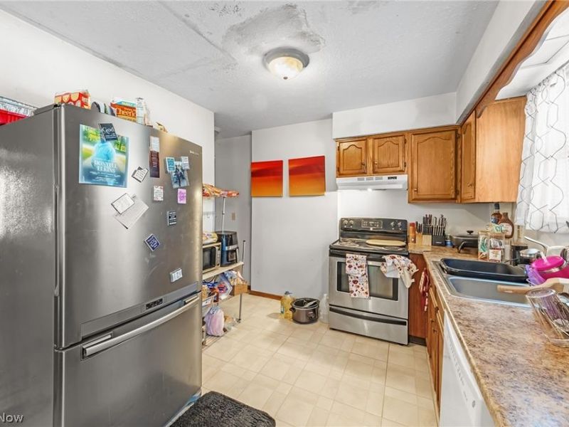 9020 Memphis Avenue, Brooklyn, OH 44144 Photo 22