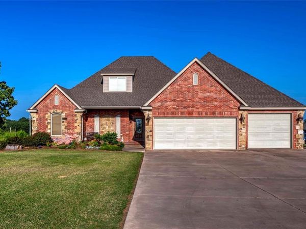 880014 S Carey Lane, Chandler, OK 74834