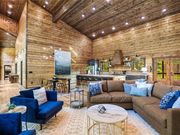 74 Hackberry Flat Trail, Broken Bow, OK 74728