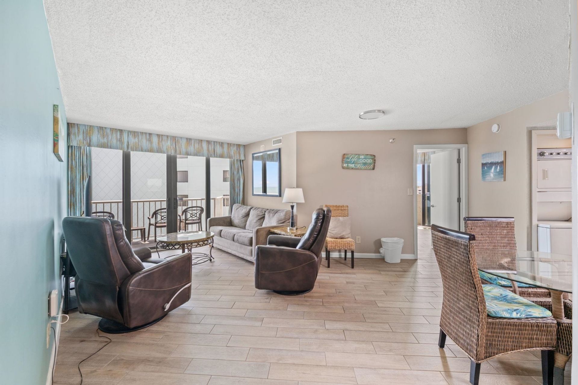 2701 N Ocean Blvd. Photo 6