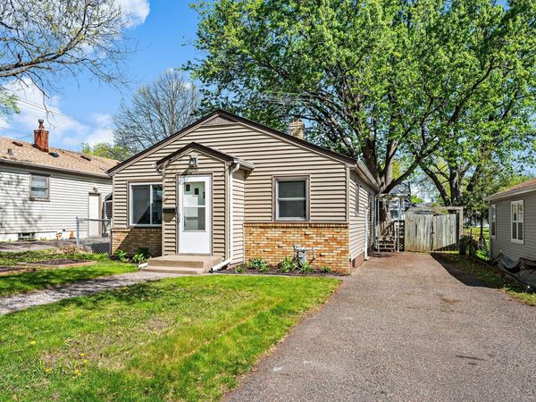 1081 Lawson Avenue E, Saint Paul, MN 55106