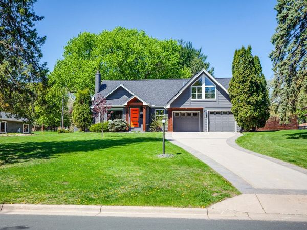 1431 Spring Valley Road, Golden Valley, MN 55422