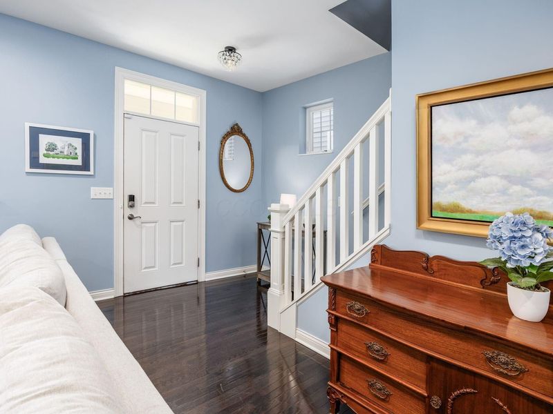 382 Thurman Avenue, Columbus, OH 43206 Photo 6