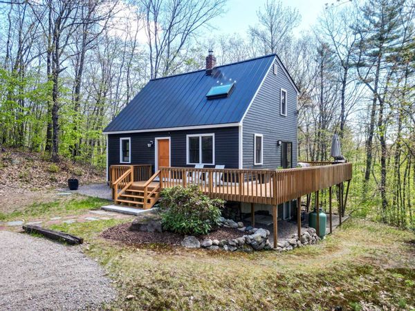 9 Oak Ridge Road, Madison, NH 03849