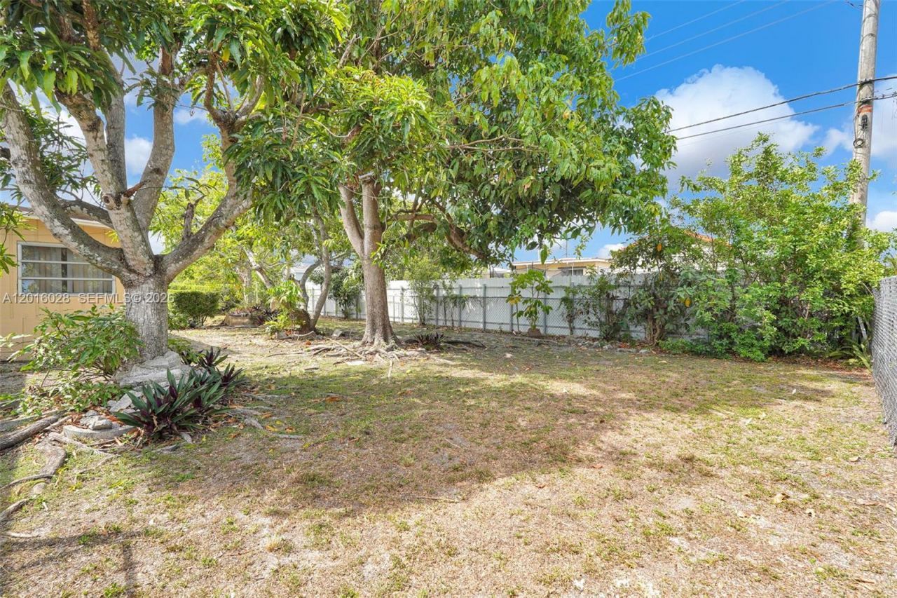 10565 SW 156th Ln, Miami, FL 33157 Photo