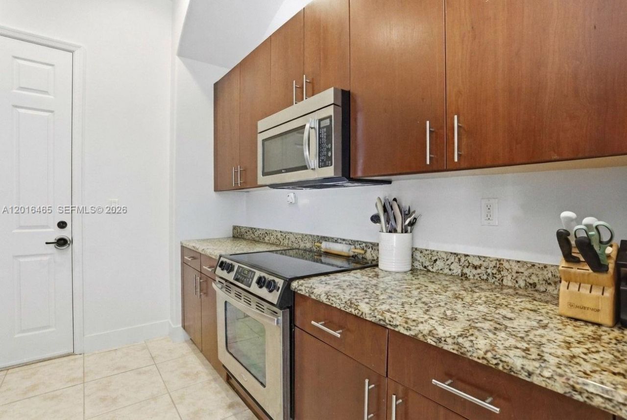 3296 NW 83rd Way , Cooper City, FL 33024 Photo