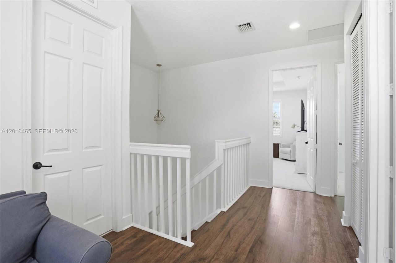 3296 NW 83rd Way , Cooper City, FL 33024 Photo