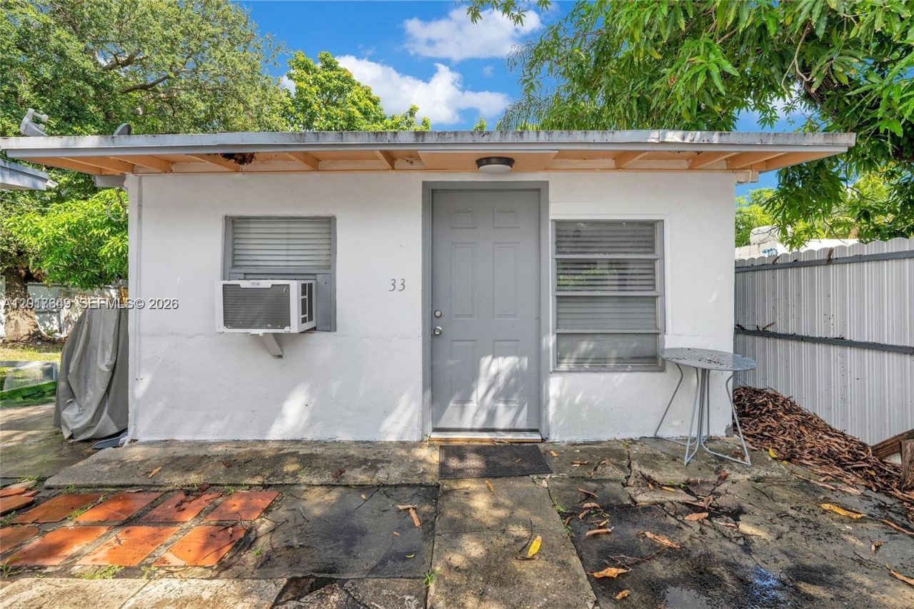 35 NW 57th St , Miami, FL 33127 Photo