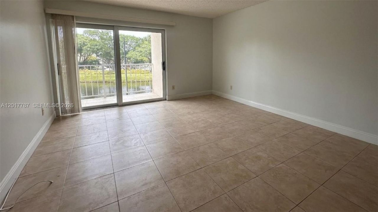 7725 SW 86th St , Unit A1-321, Miami, FL 33143 Photo
