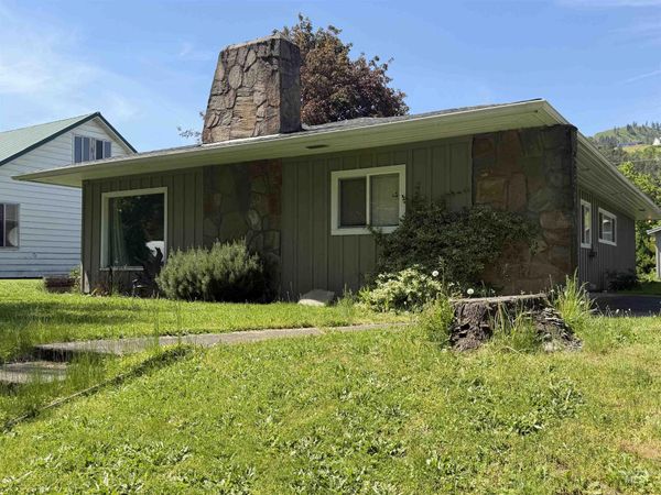 812 Maple Street, Kamiah, ID 83536