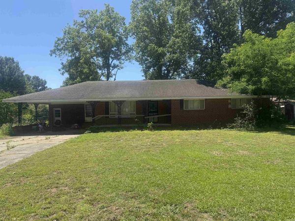 1209 Basil Street , Corning, AR 72422