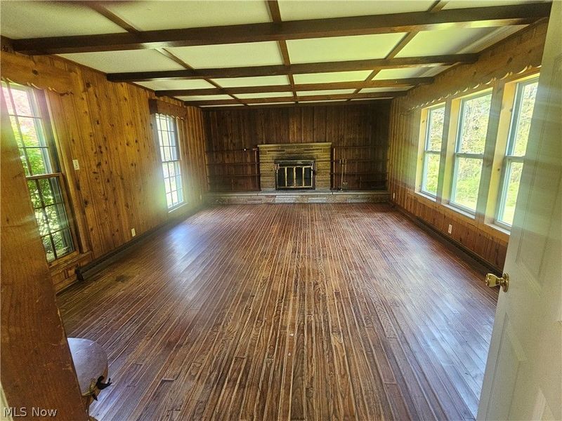 1075 Ghent Road, Akron, OH 44333 Photo 4