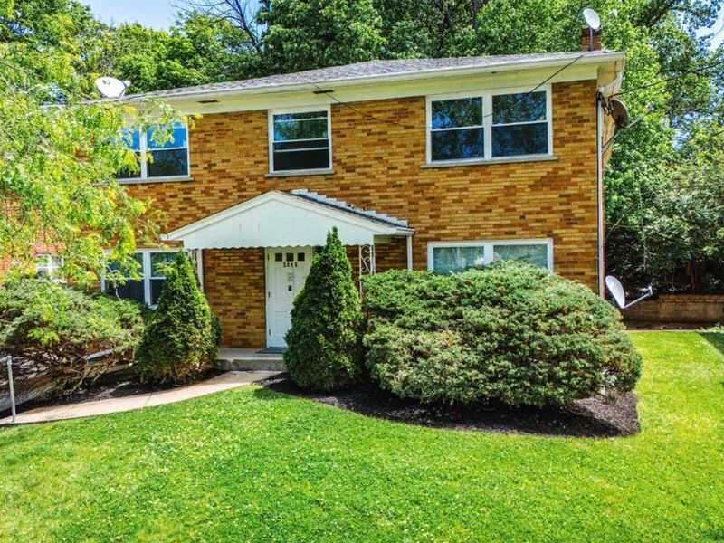 5846 Robison Road, Cincinnati, OH 45213 Photo 1