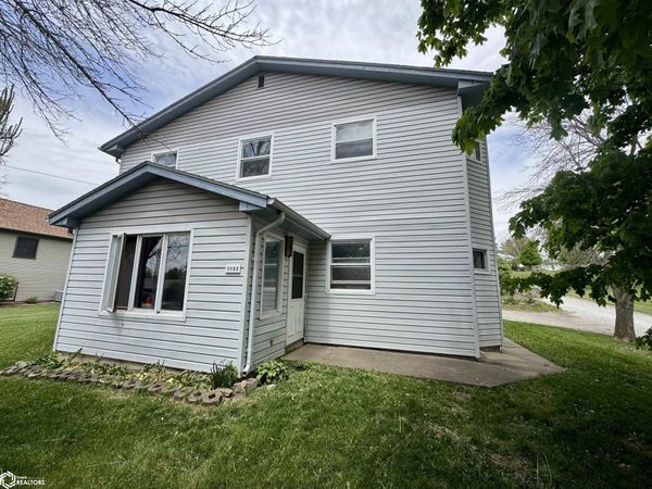 1108 Chicago Street, Audubon, IA 50025