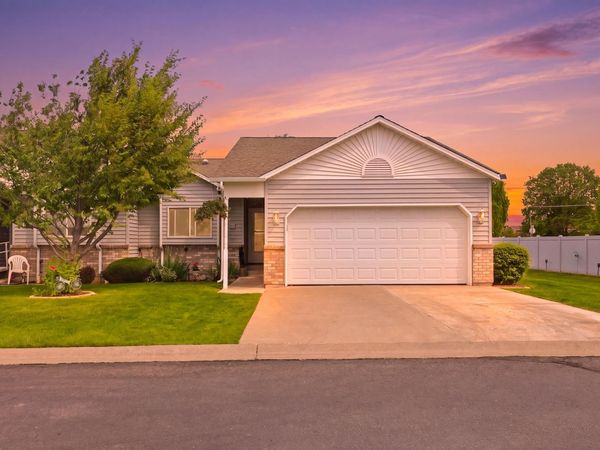 1609 S Newer Ln, Spokane Valley, WA 99037