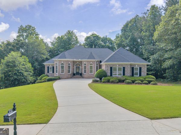 212 Asante Drive, Ellenwood, GA 30294