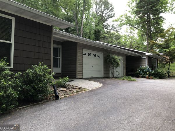 783 Henderson Falls Road, Toccoa, GA 30577