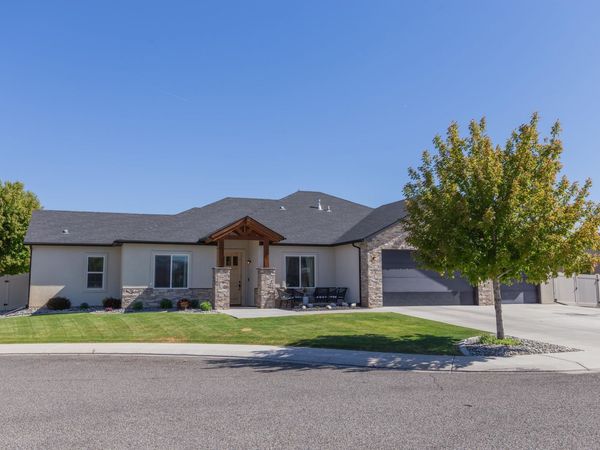 1527 Elmont Court, Fruita, CO 81521