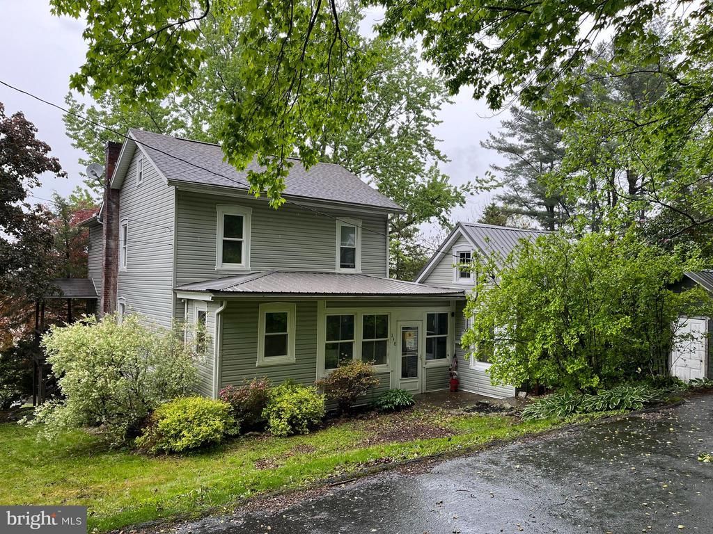 238 CAMP STREET , ELIZABETHVILLE, PA 17023