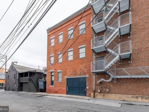 349 351 N MARKET STREET , LANCASTER, PA 17603