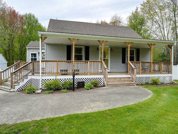 1110 S Main St, Bellingham, MA 02019