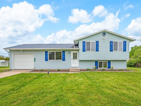 52226 County 1 Road, Granger, IN 46530
