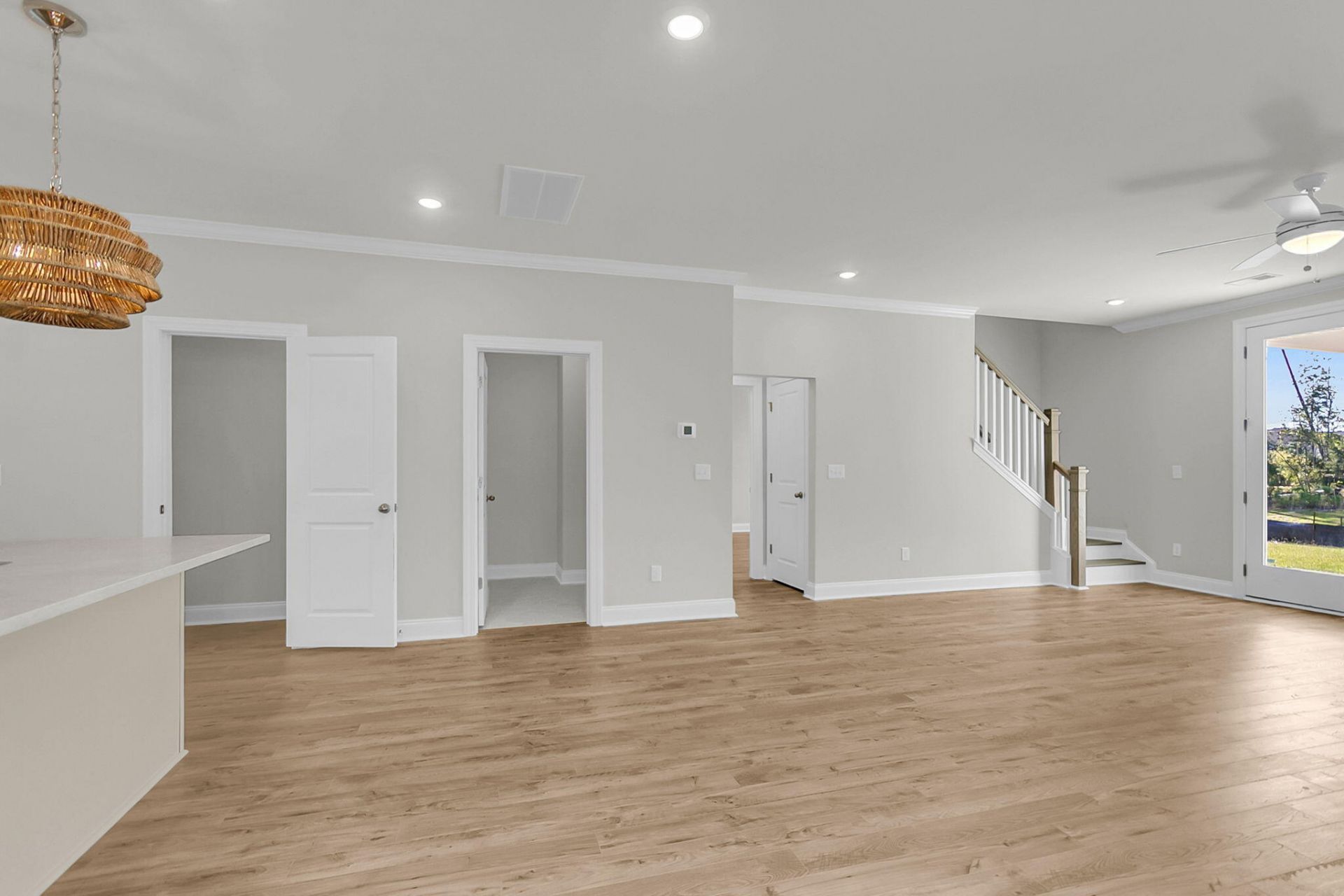 733 Maynard Lane Photo 13