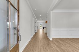 733 Maynard Lane photo 4