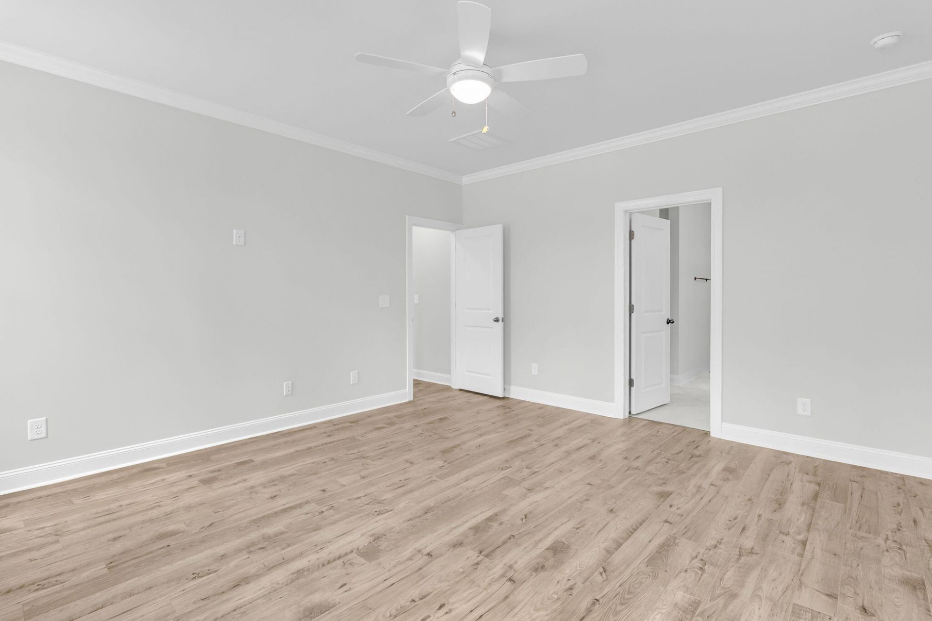 733 Maynard Lane Photo 22