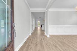733 Maynard Lane photo 4