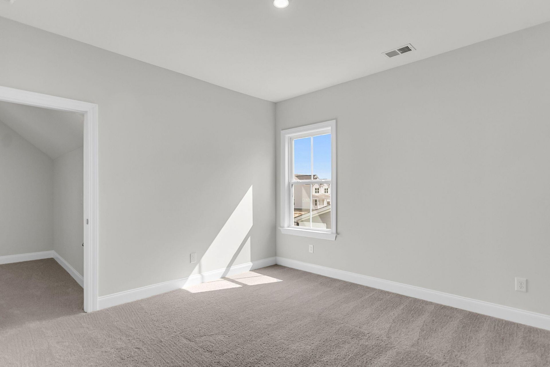733 Maynard Lane Photo 35