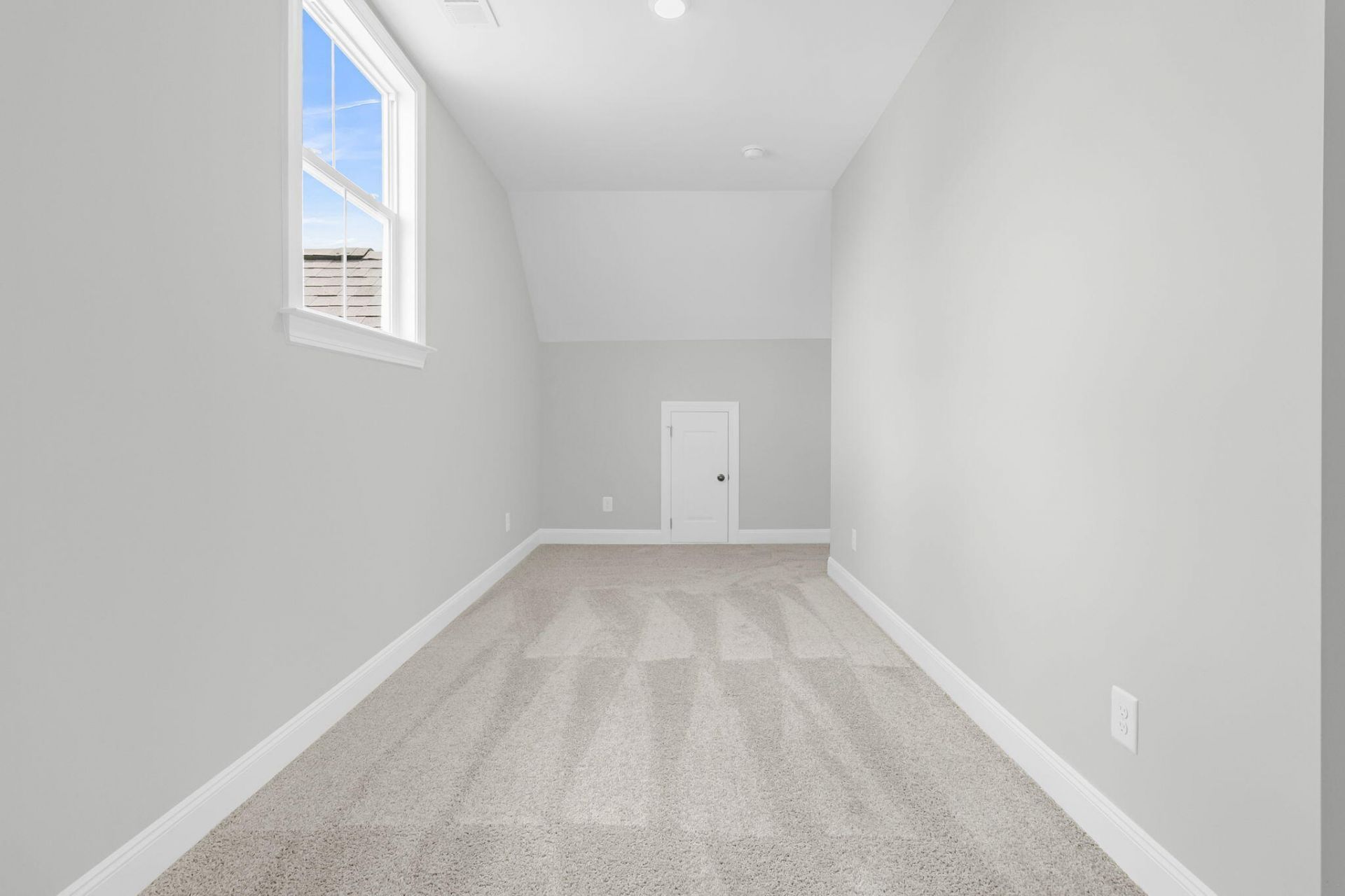 733 Maynard Lane Photo 36