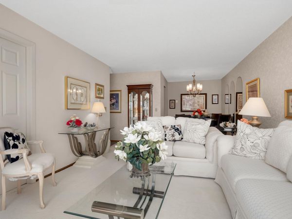 179 Little Canada Road E, Unit 327, Little Canada, MN 55117