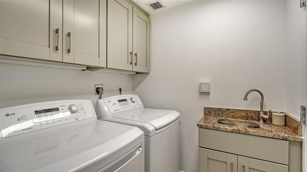 3060 Grand Bay Boulevard, Unit 172, Longboat Key, FL 34228 Photo