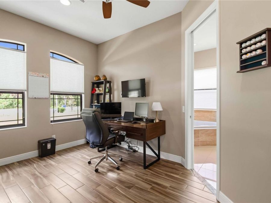 Property Image 31
