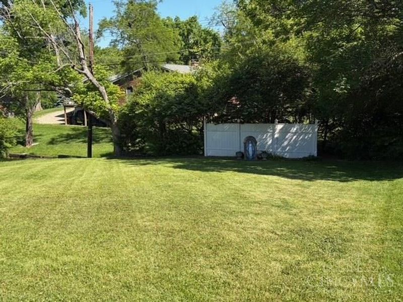3662 Benhill Drive, Cincinnati, OH 45247 Photo 5